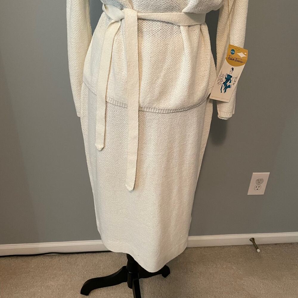 Deadstock Vintage NWT Knit Top and Skirt Outfit~ XS - Picture 2 of 12